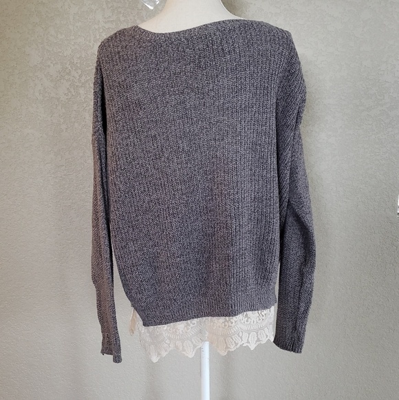 Pins And Needles lace hem sweater - Picture 4 of 6